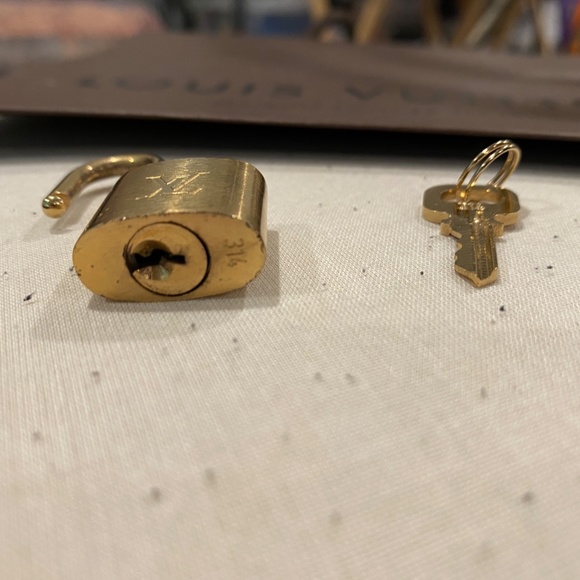 Louis Vuitton Brass Lock and Key - Picture 5 of 15